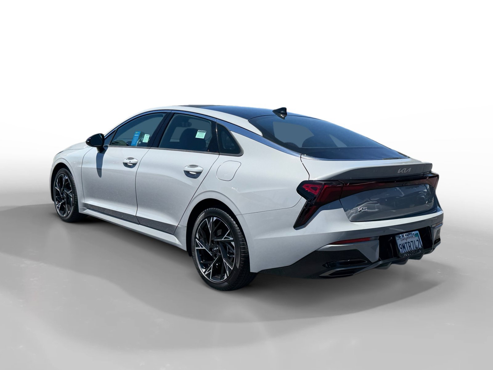 Used 2025 Kia K5 GT-Line w/ GT-Line Premium Package FWD image 3