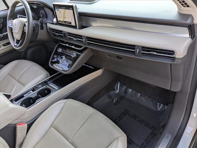 Used 2022 Lincoln Corsair FWD w/ Premium Package image 21