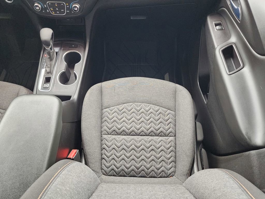 Used 2022 Chevrolet Equinox LT FWD image 13