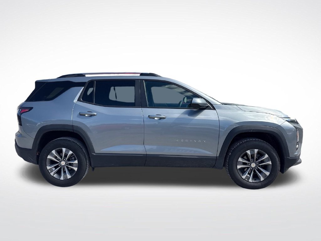 Used 2025 Chevrolet Equinox LT w/ Convenience Package II FWD image 6
