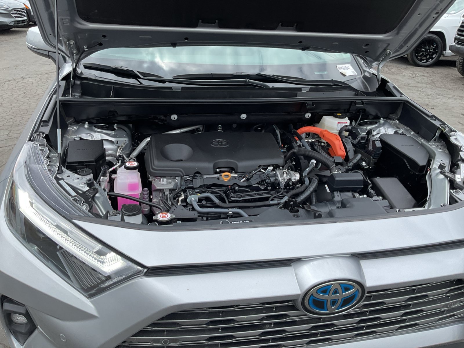 Used 2024 Toyota RAV4 Limited AWD/4WD image 22