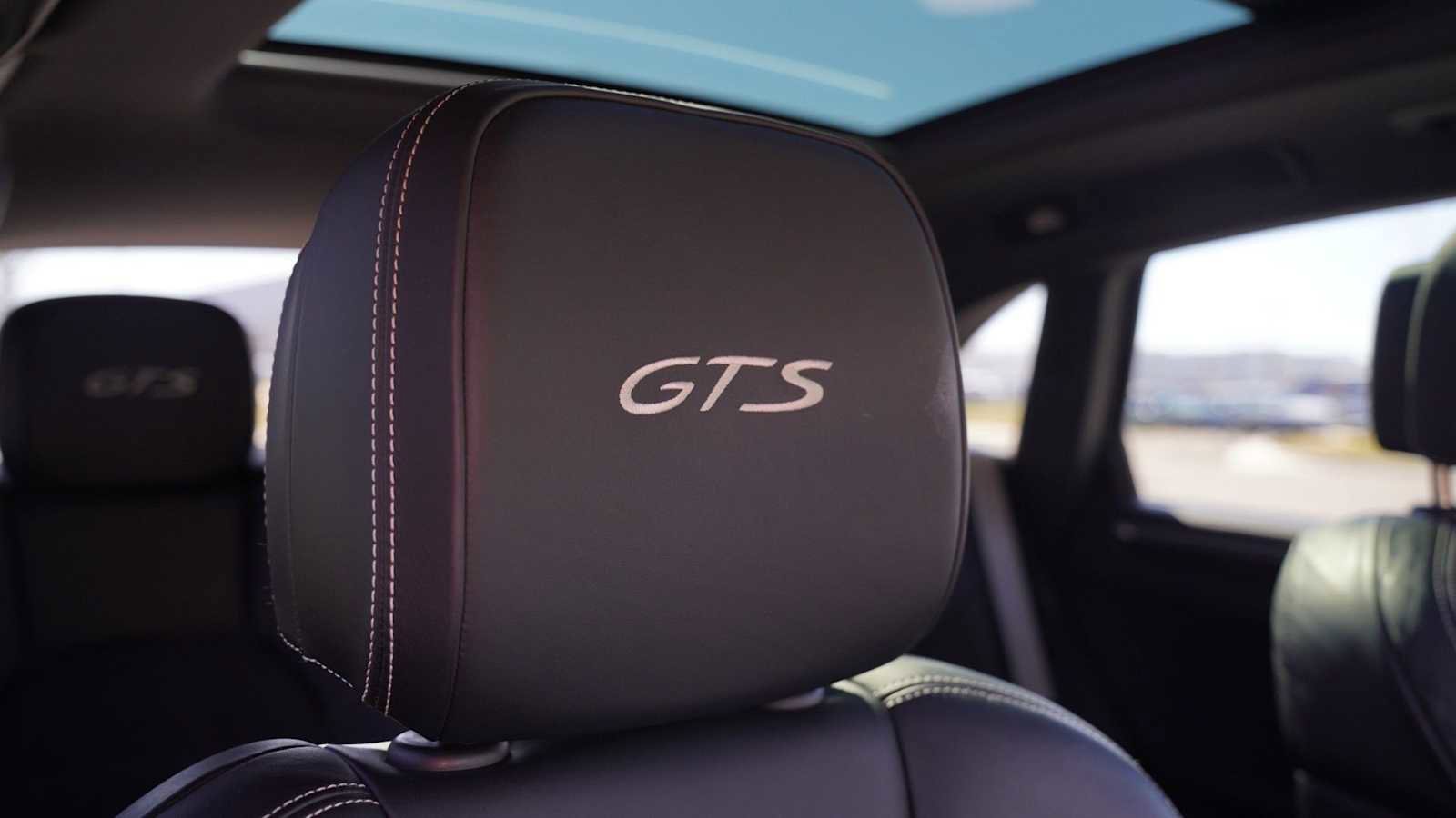 Used 2021 Porsche Macan GTS AWD/4WD image 43