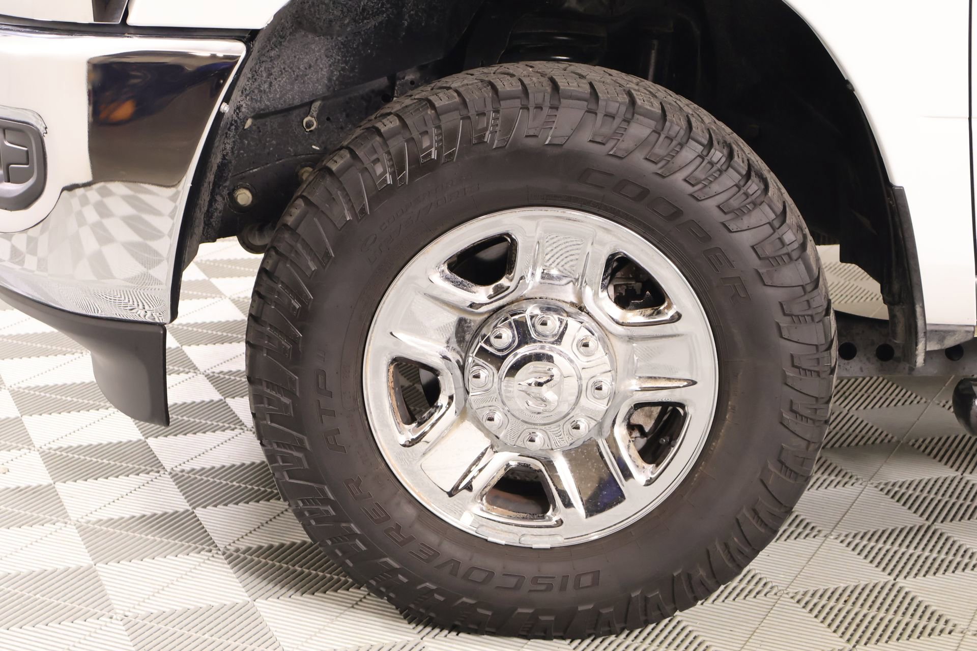 Used 2022 RAM 2500 Big Horn w/ Cold Weather Group AWD/4WD image 16