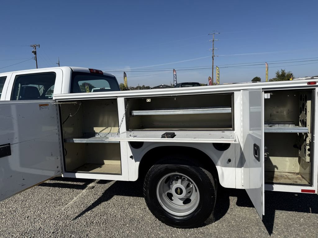 Used 2015 Chevrolet Silverado 3500 W/T image 15