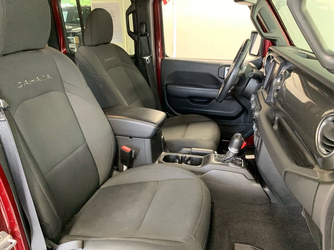 Used 2021 Jeep Wrangler Unlimited Sahara image 27
