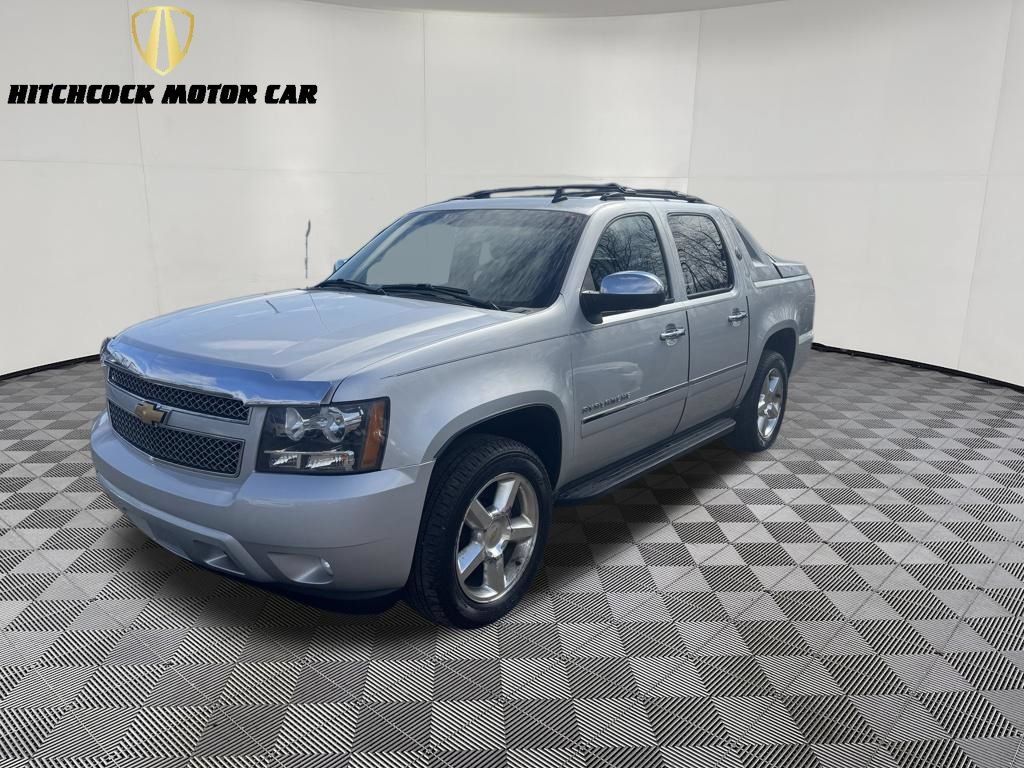 Used 2013 Chevrolet Avalanche LTZ