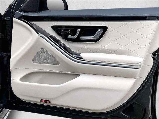 Certified 2024 Mercedes-Benz S 580e 4MATIC Sedan image 19
