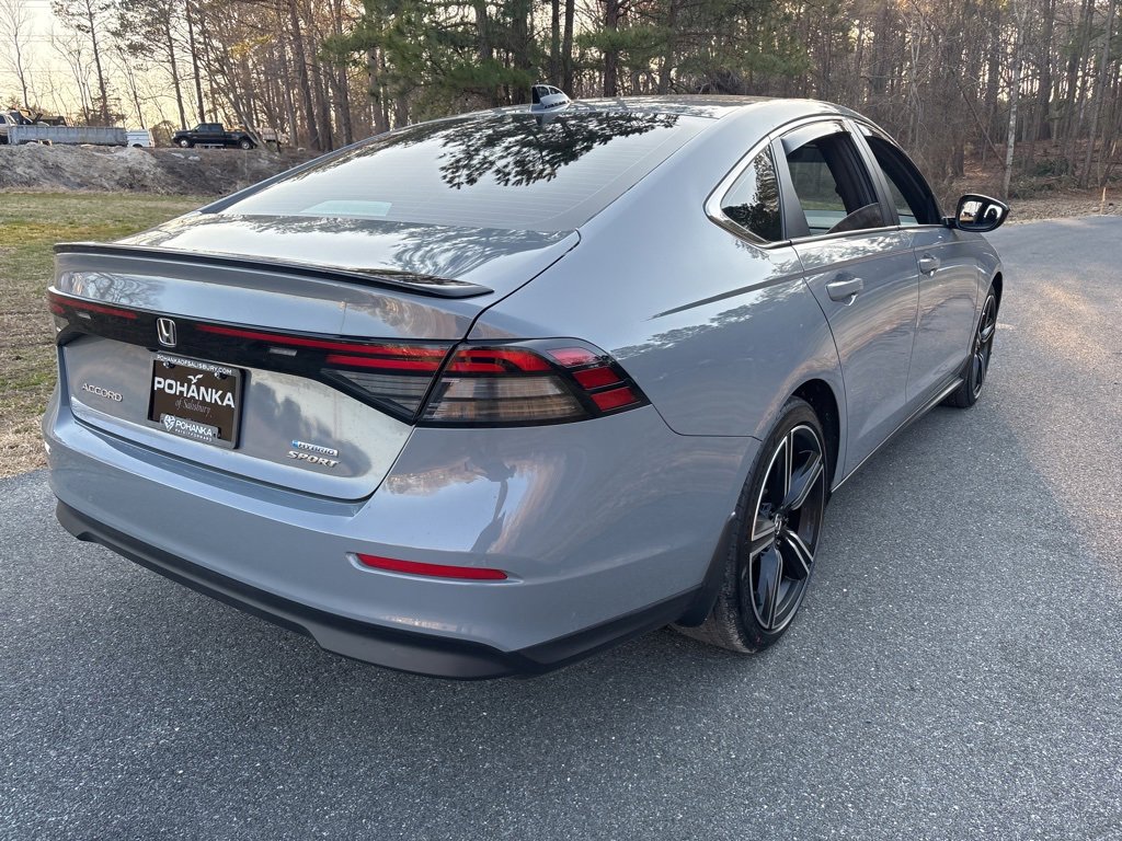 Used 2025 Honda Accord Sport image 13