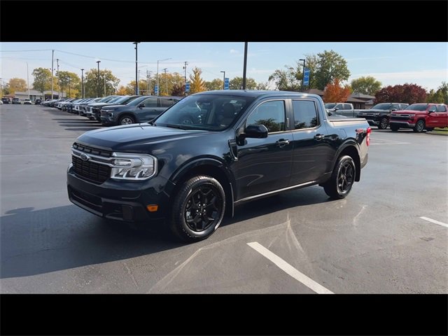 Used 2023 Ford Maverick Lariat w/ Lariat Luxury Package image 4