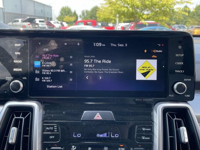 Certified 2023 Kia Sorento EX FWD image 24