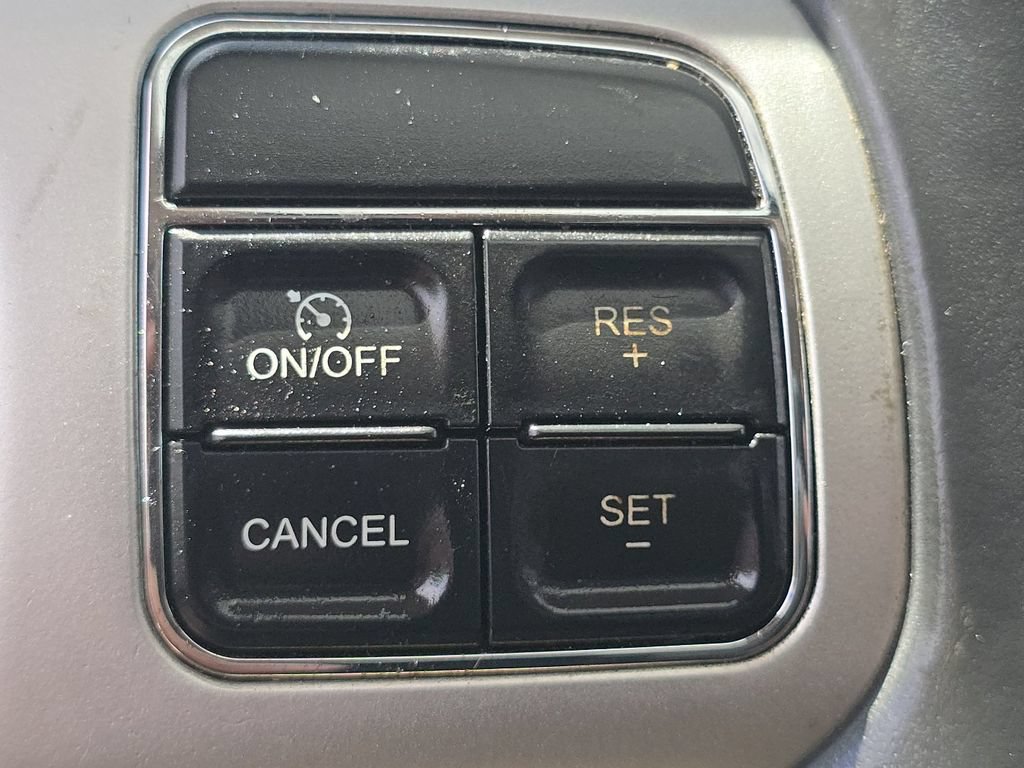 Used 2015 Jeep Compass High Altitude AWD/4WD image 30