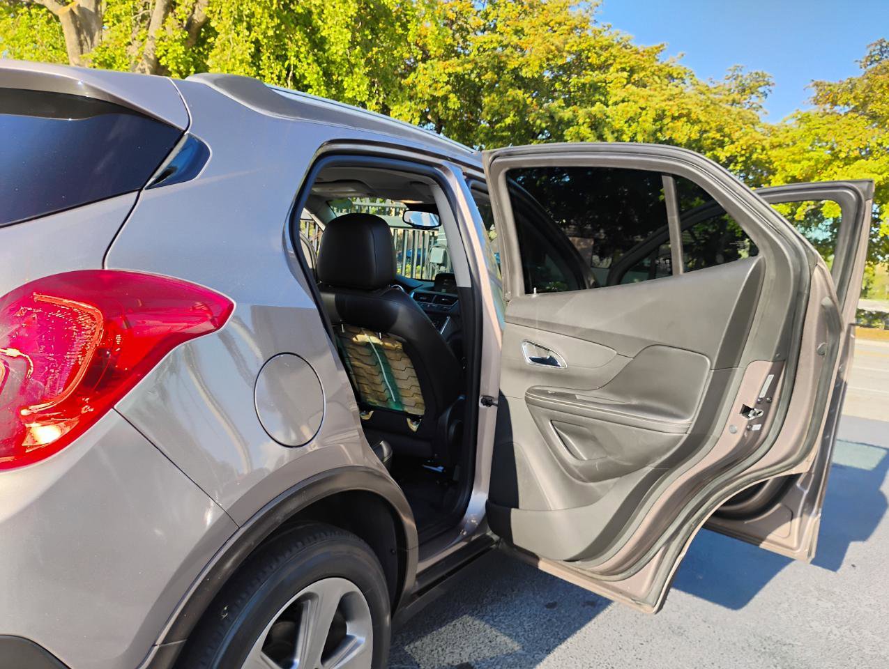 Used 2014 Buick Encore Convenience FWD image 36