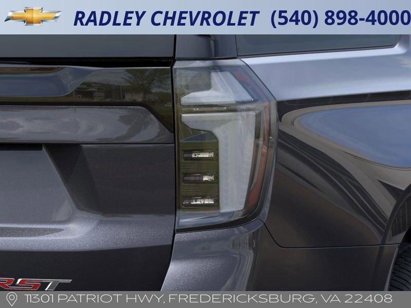 New 2026 Chevrolet Suburban RST image 11