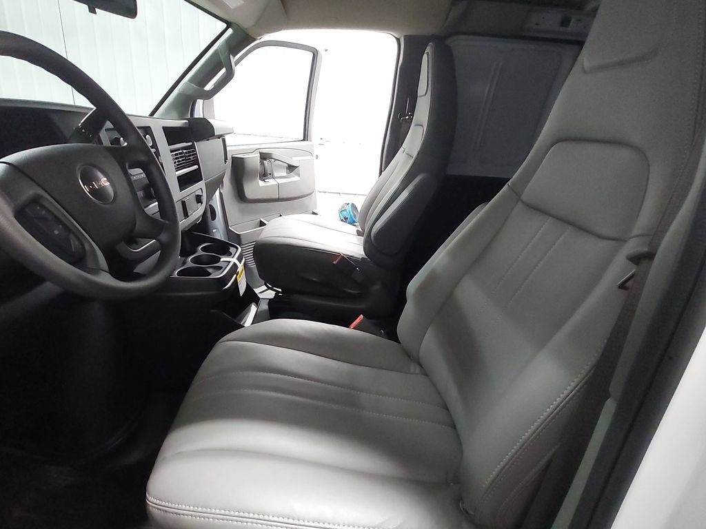 New 2026 GMC Savana 2500 w/ Driver Convenience Package RWD image 14