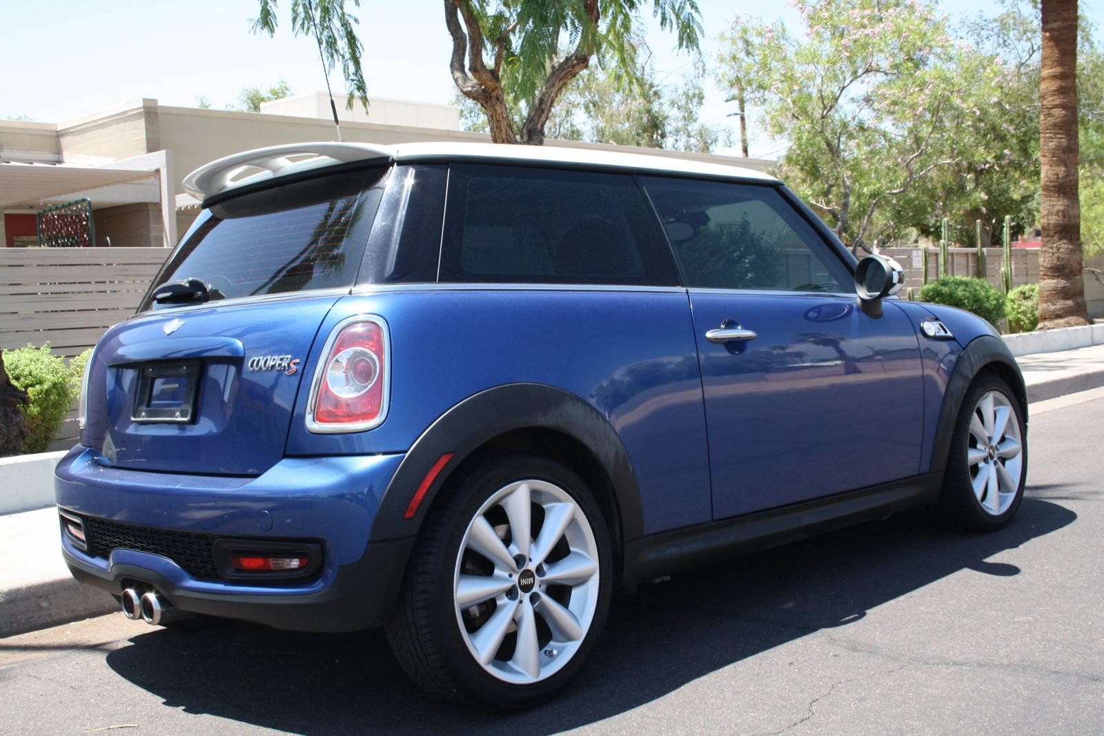 Used 2013 MINI Cooper S FWD image 3