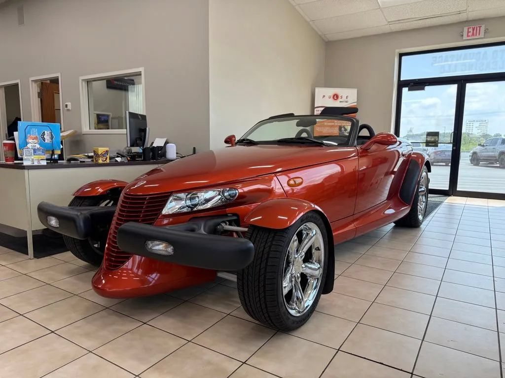 Used 2001 Plymouth Prowler RWD image 3