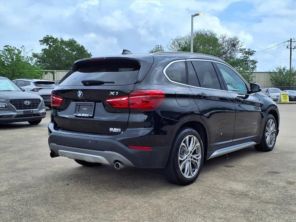 Used 2017 BMW X1 xDrive28i image 7