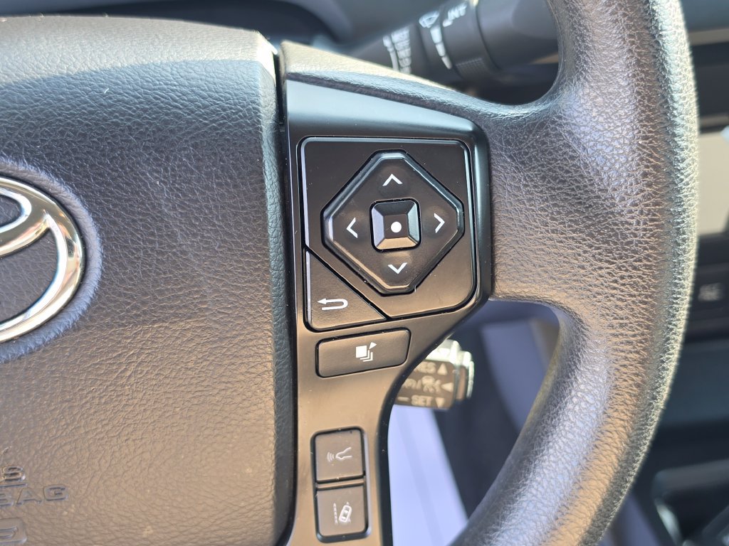 Used 2022 Toyota Tacoma SR RWD image 19
