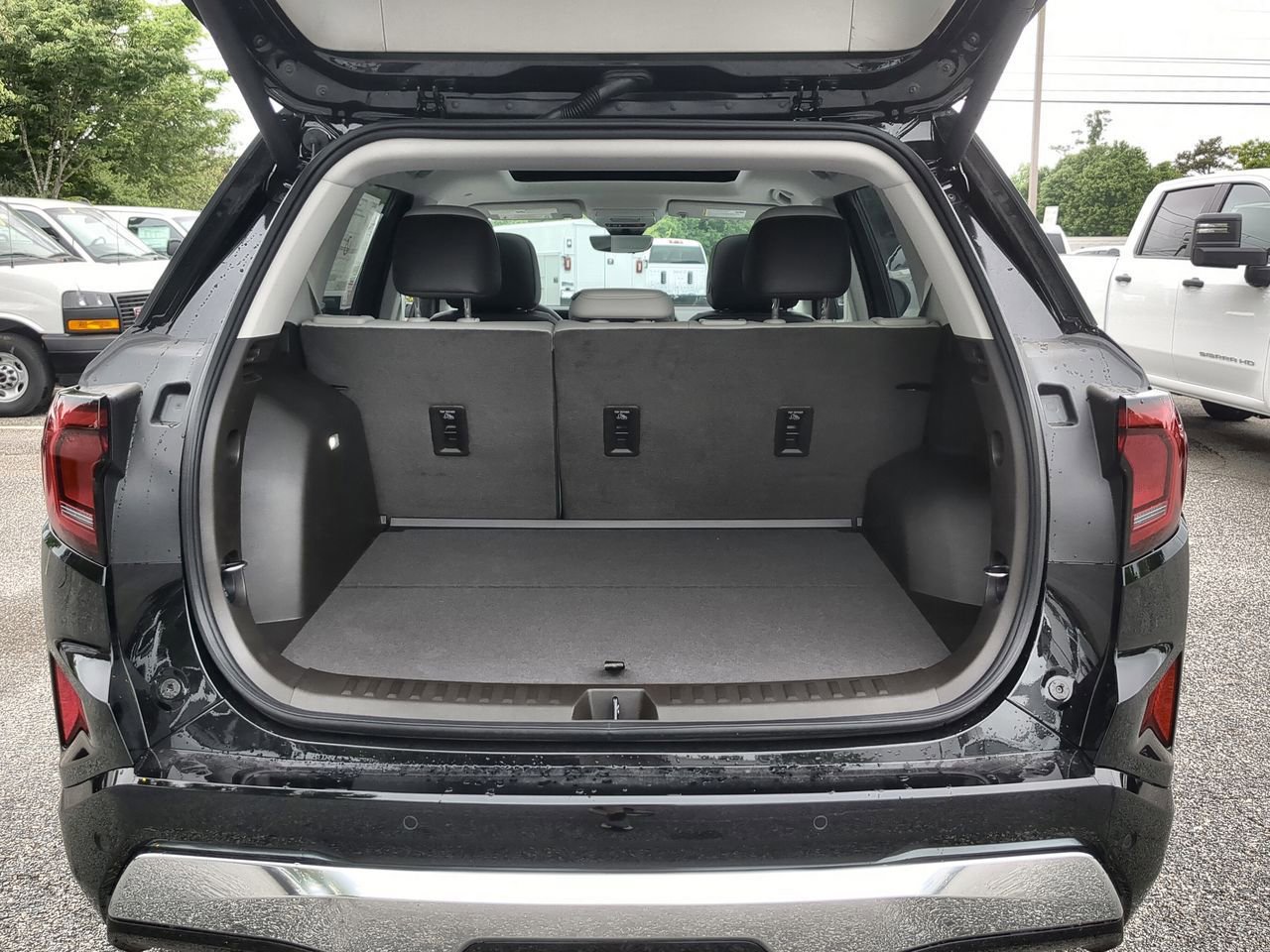 New 2026 GMC Terrain Denali AWD/4WD image 26