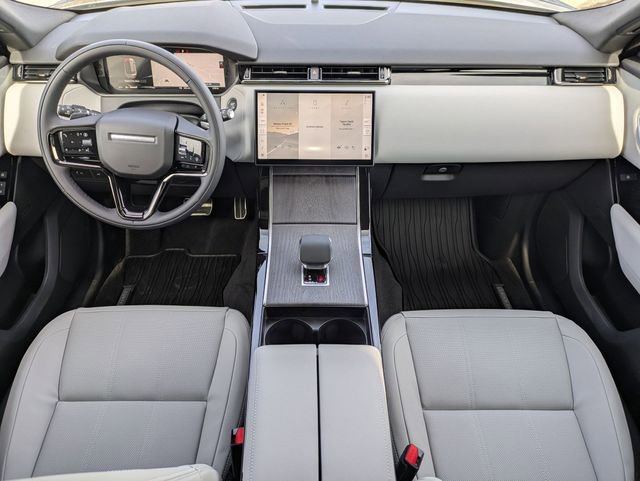 New 2026 Land Rover Range Rover Velar Dynamic SE image 14