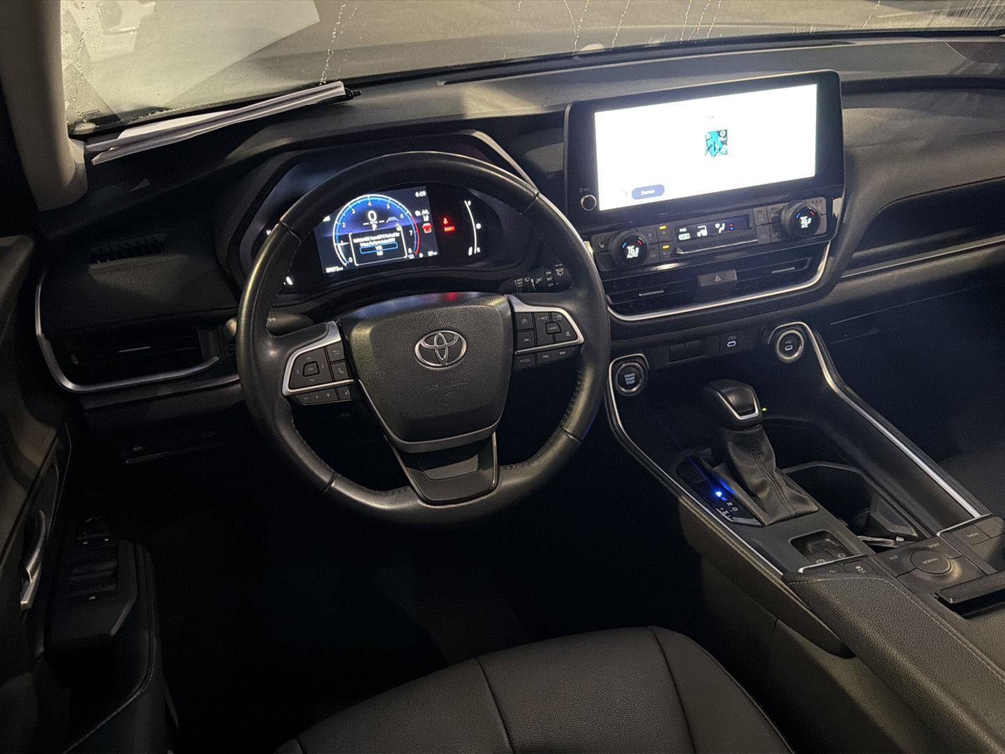 Certified 2025 Toyota Grand Highlander FWD image 19