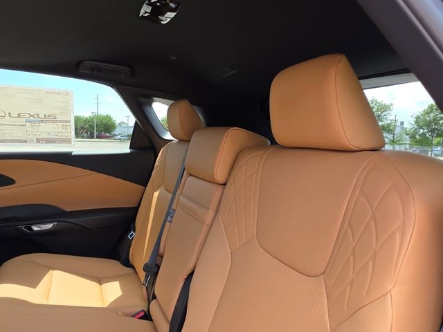New 2026 Lexus RX 350 FWD image 16