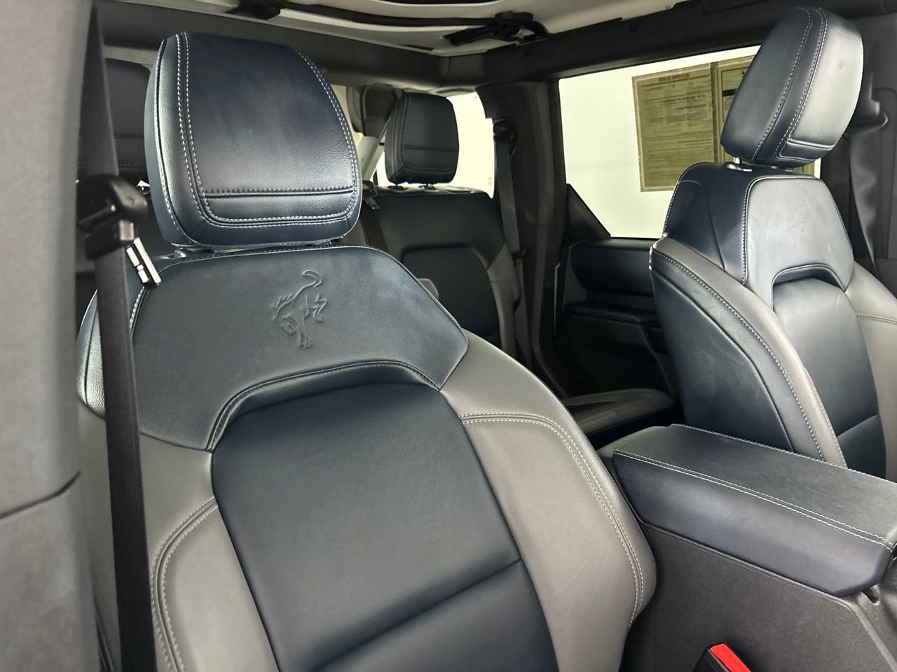 Used 2024 Ford Bronco Outer Banks AWD/4WD image 30