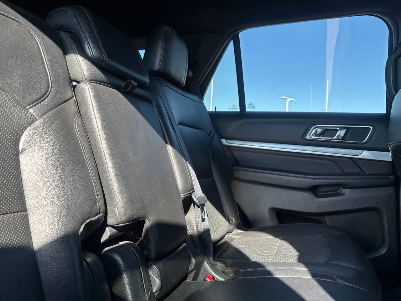 Used 2016 Ford Explorer Sport w/ Equipment Group 401A AWD/4WD image 30