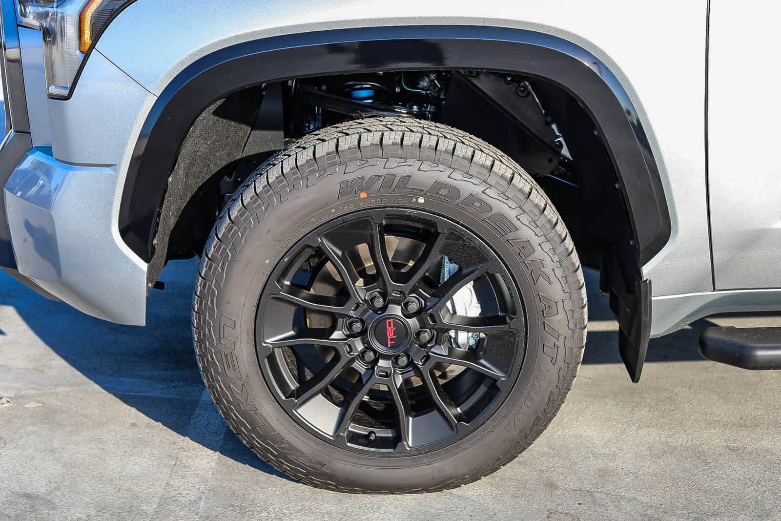 New 2026 Toyota Tundra Platinum w/ TRD Off-Road Package AWD/4WD image 10