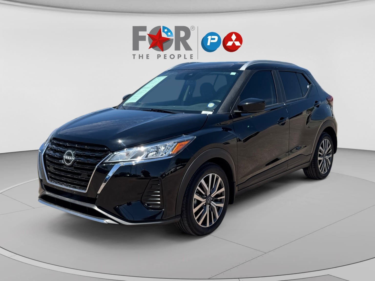 Used 2024 Nissan Kicks SV