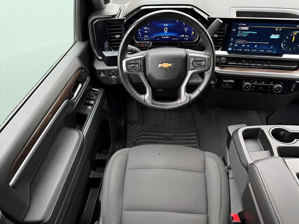 Used 2024 Chevrolet Silverado 2500 LT image 14