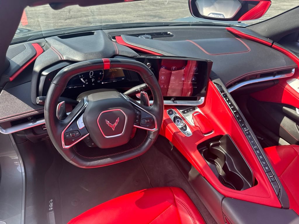 Used 2023 Chevrolet Corvette Stingray Preferred Conv w/ Z51 Performance Package RWD image 5