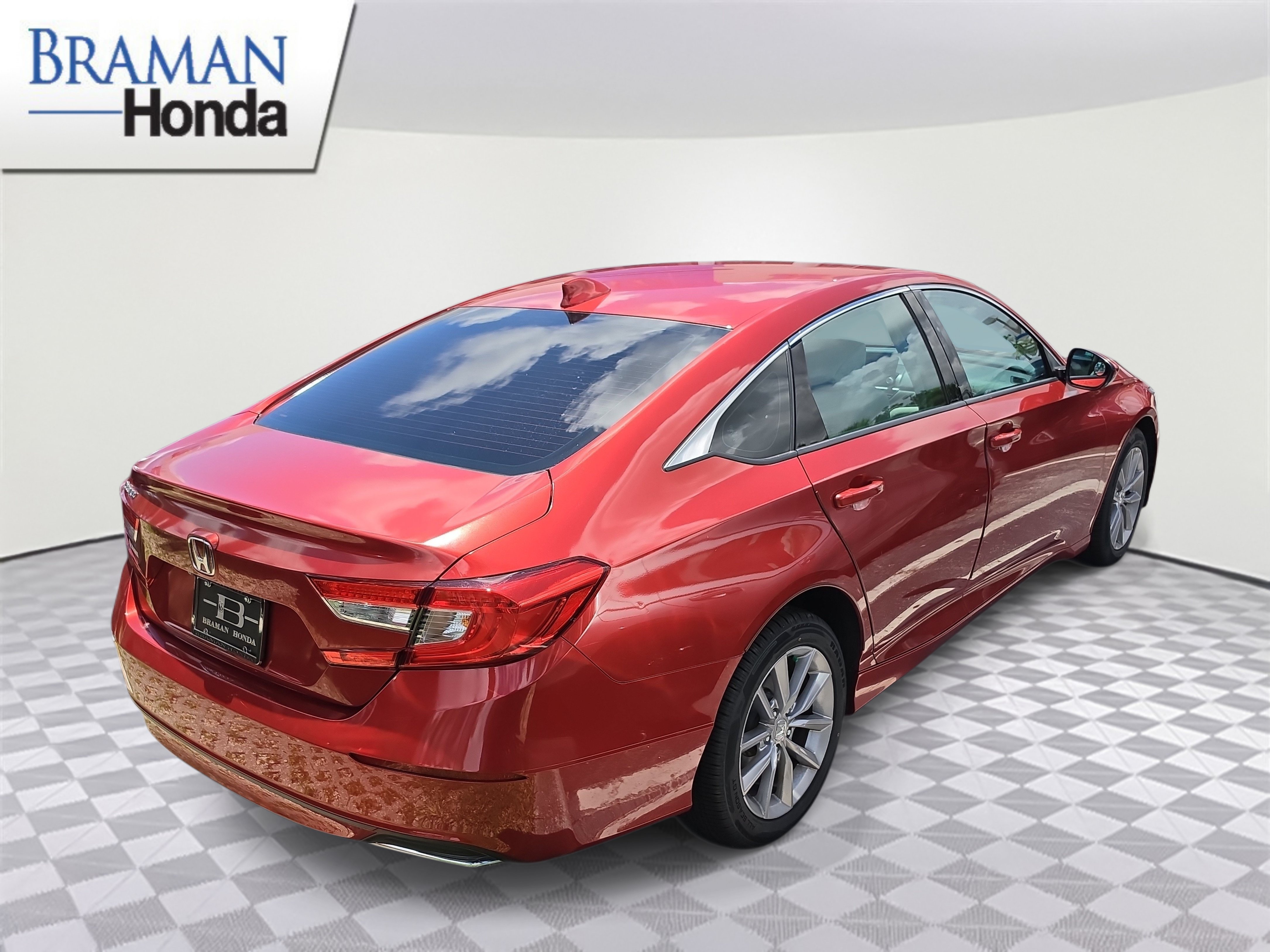 Certified 2021 Honda Accord LX image 3