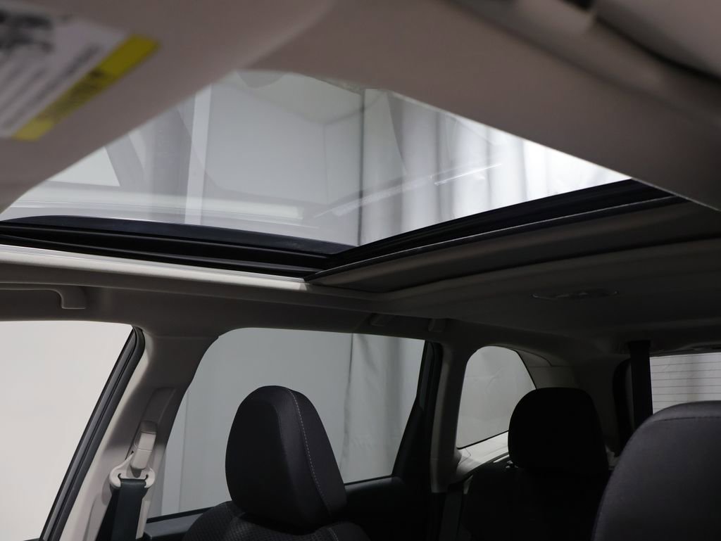 Used 2022 Subaru Forester Premium image 9