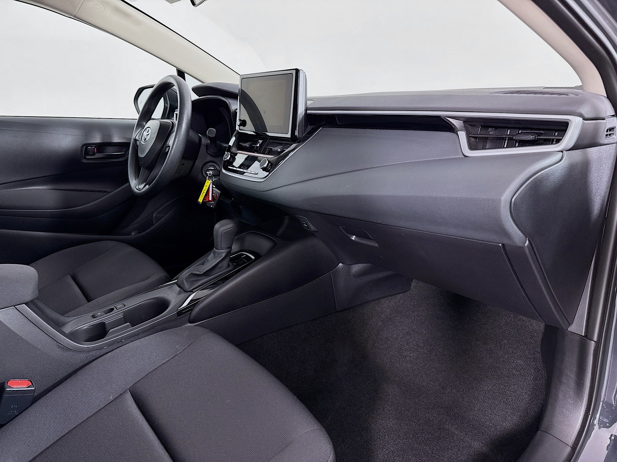 Certified 2026 Toyota Corolla LE FWD image 28
