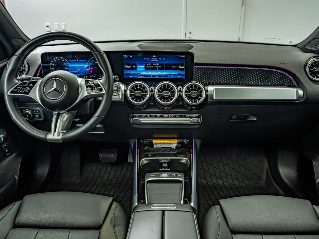 Certified 2026 Mercedes-Benz GLB 250 4MATIC image 31