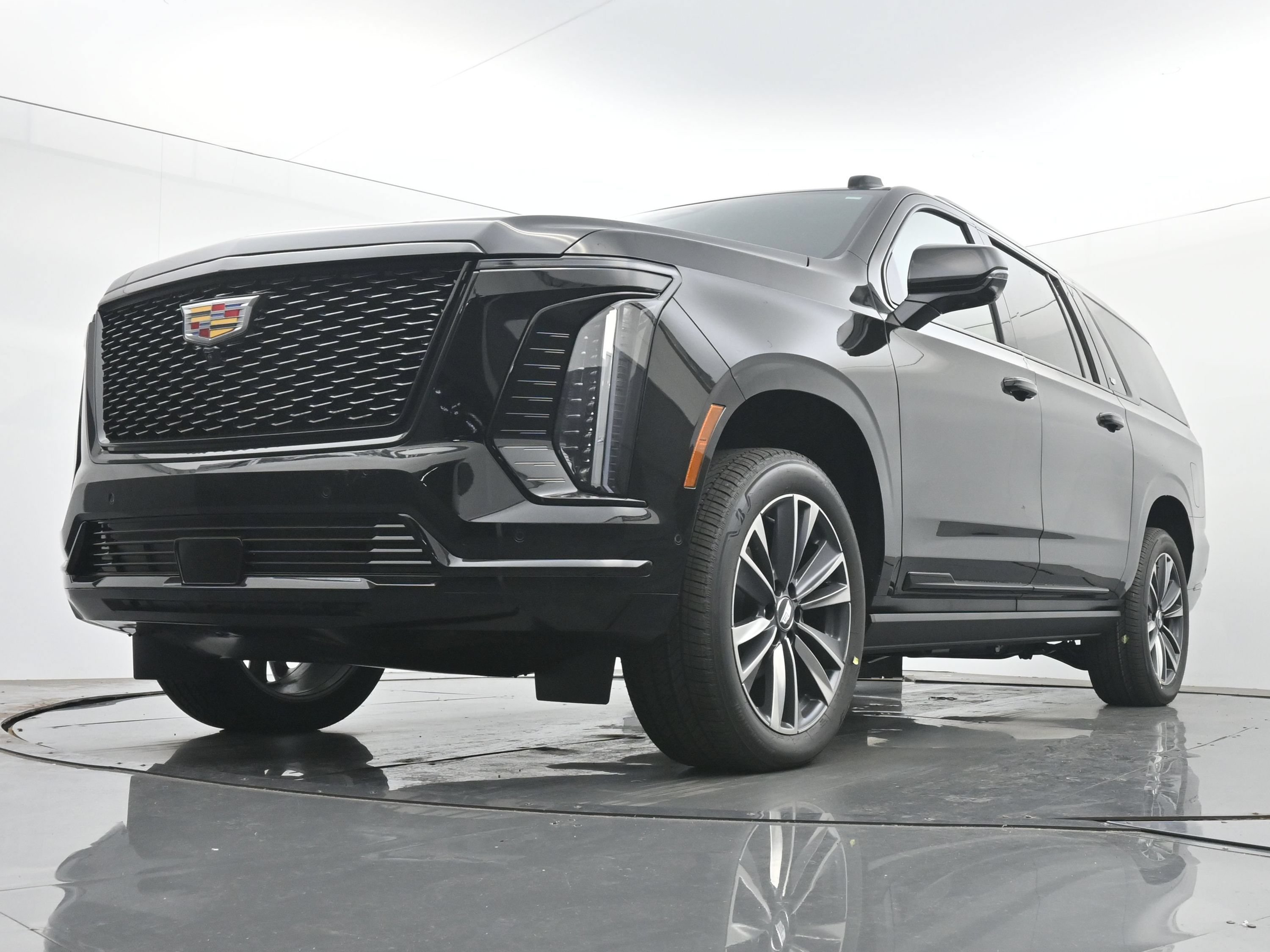 New 2026 Cadillac Escalade ESV Sport w/ Touring Package AWD/4WD image 15