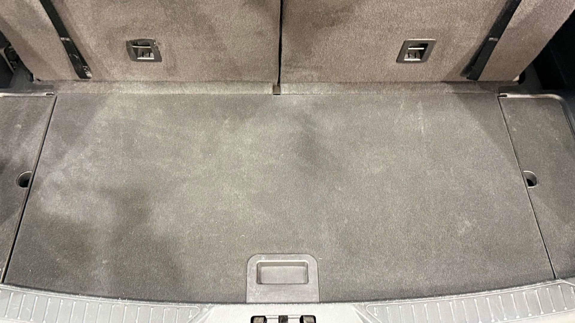 Used 2023 Ford Explorer XLT w/ Equipment Group 202A image 36