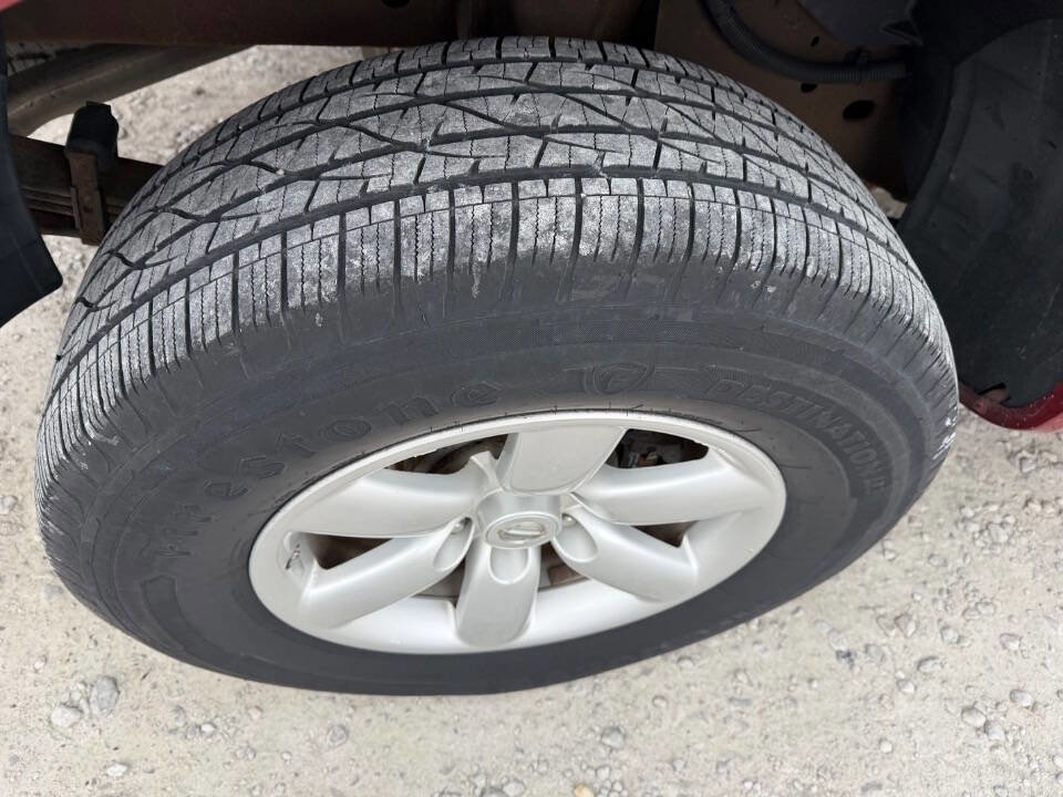 Used 2008 Nissan Titan SE image 11