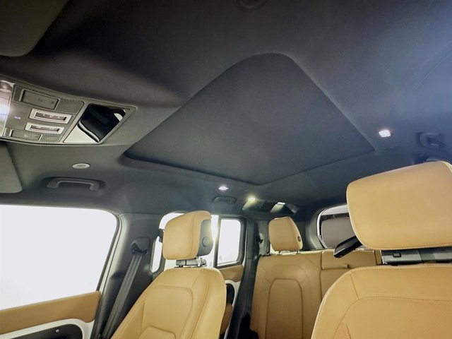 New 2026 Land Rover Defender 110 S image 14