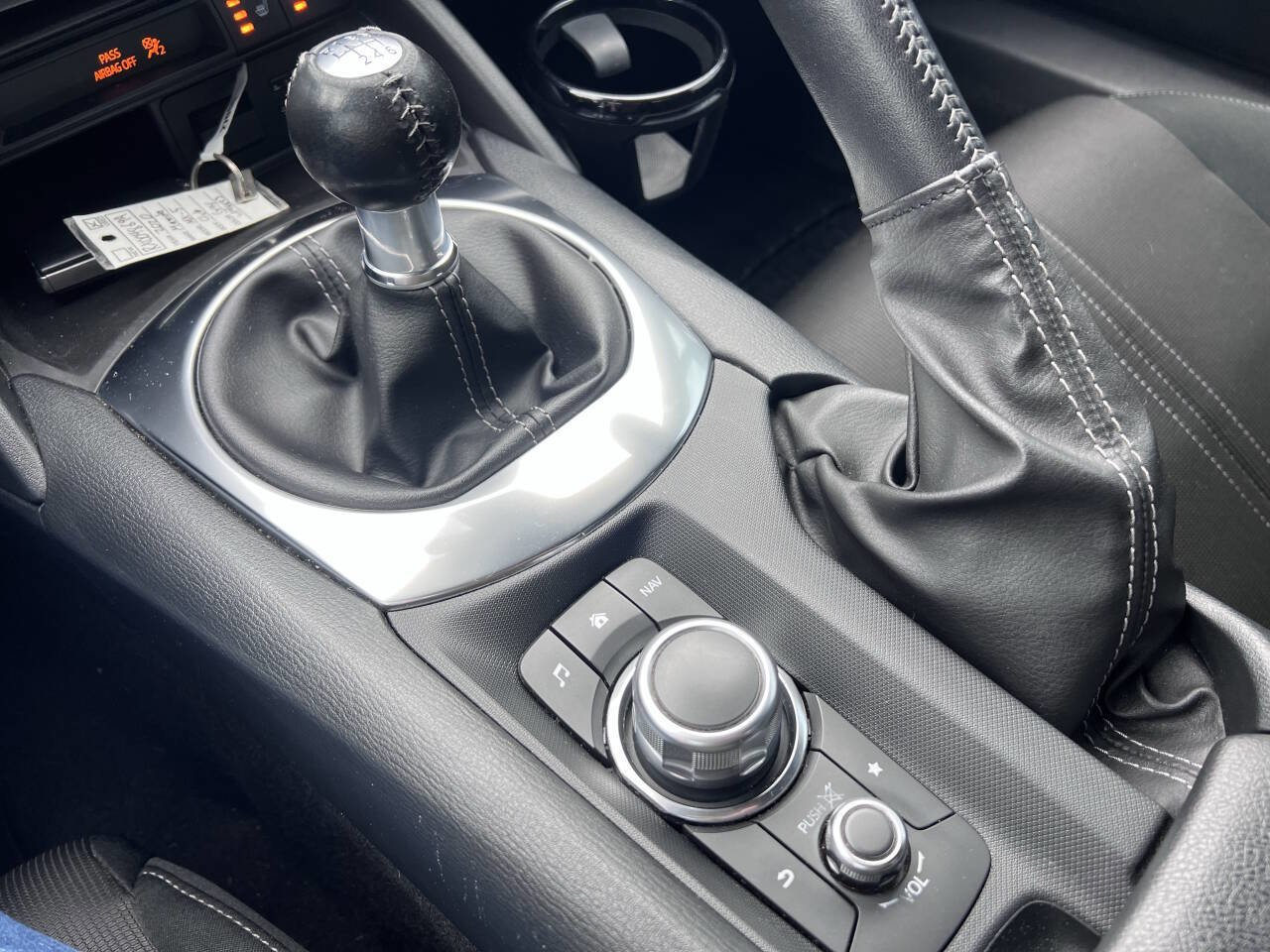 Used 2020 MAZDA MX-5 Miata Club image 19