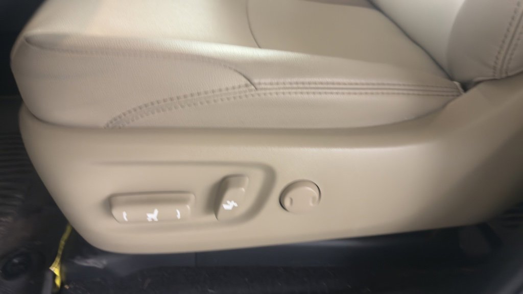 Used 2024 Toyota 4Runner SR5 Premium image 12