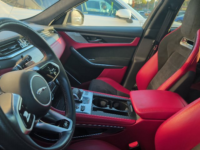Used 2023 Jaguar F-PACE SVR AWD/4WD image 8
