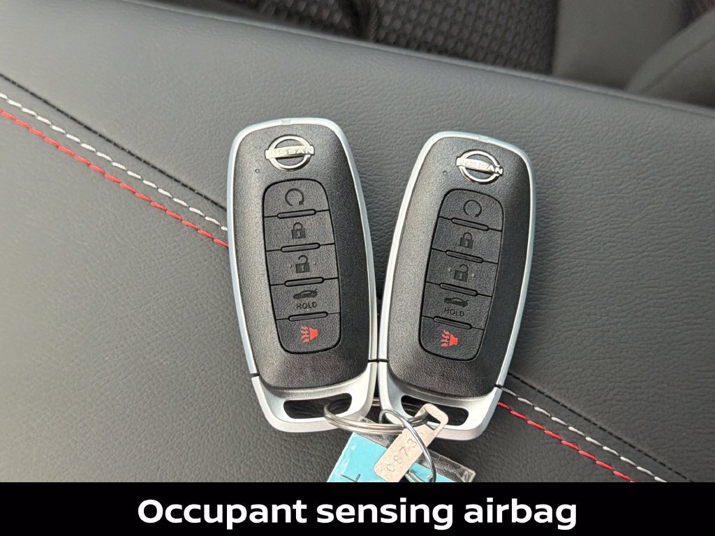 Certified 2027 Nissan Sentra SR w/ Floor Mat Package FWD image 25