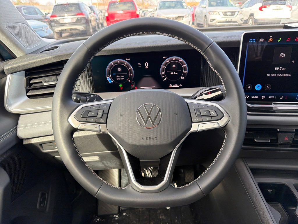Used 2026 Volkswagen Tiguan SE AWD/4WD image 16