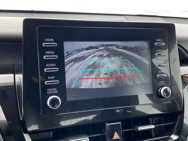 Used 2021 Toyota Camry SE image 9