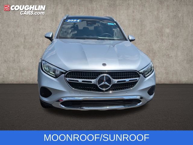 Used 2024 Mercedes-Benz GLC 300 4MATIC image 3