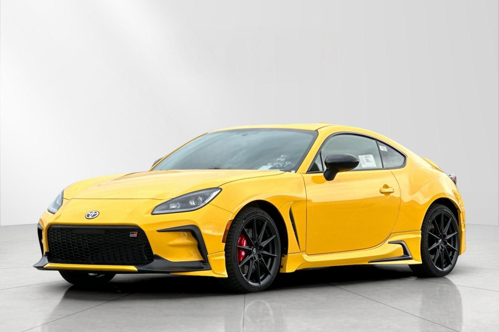 New 2026 Toyota GR86 YUZU Limited image 7