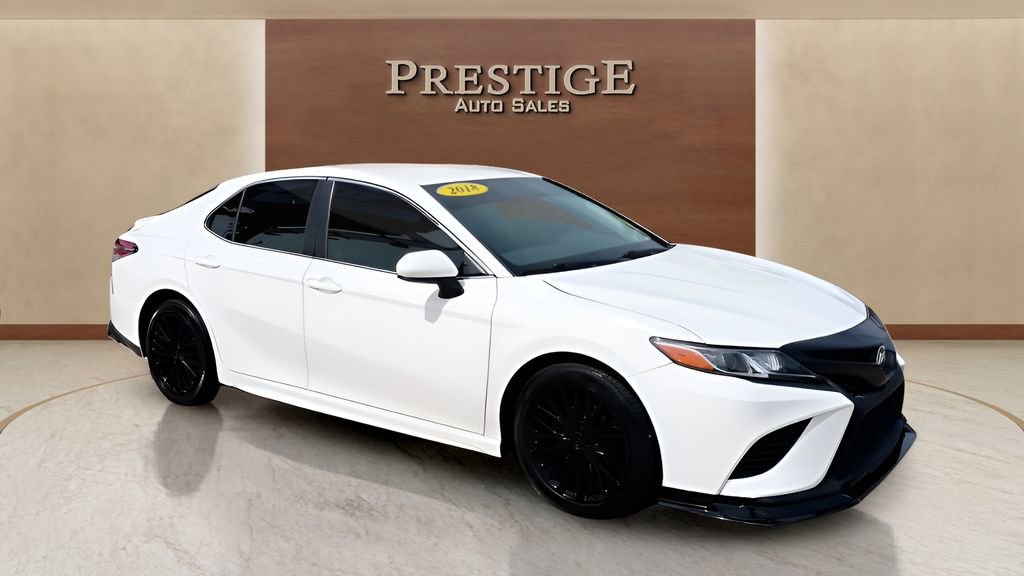 Used 2018 Toyota Camry SE FWD image 26