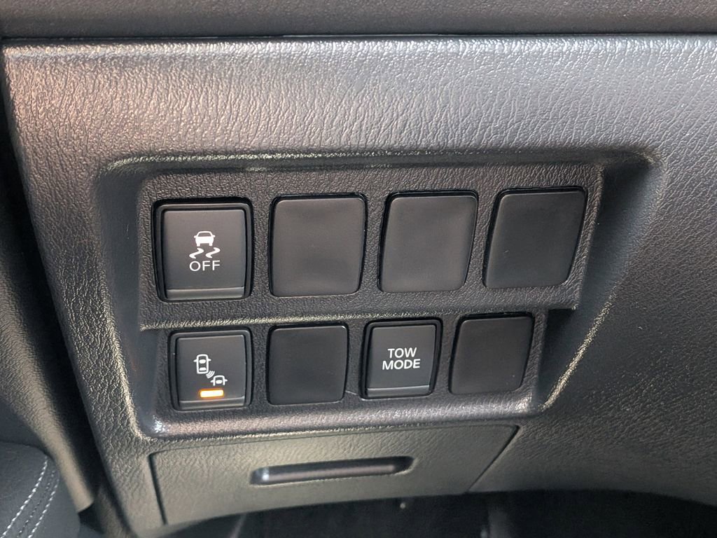 Used 2020 Nissan Pathfinder SV FWD image 26